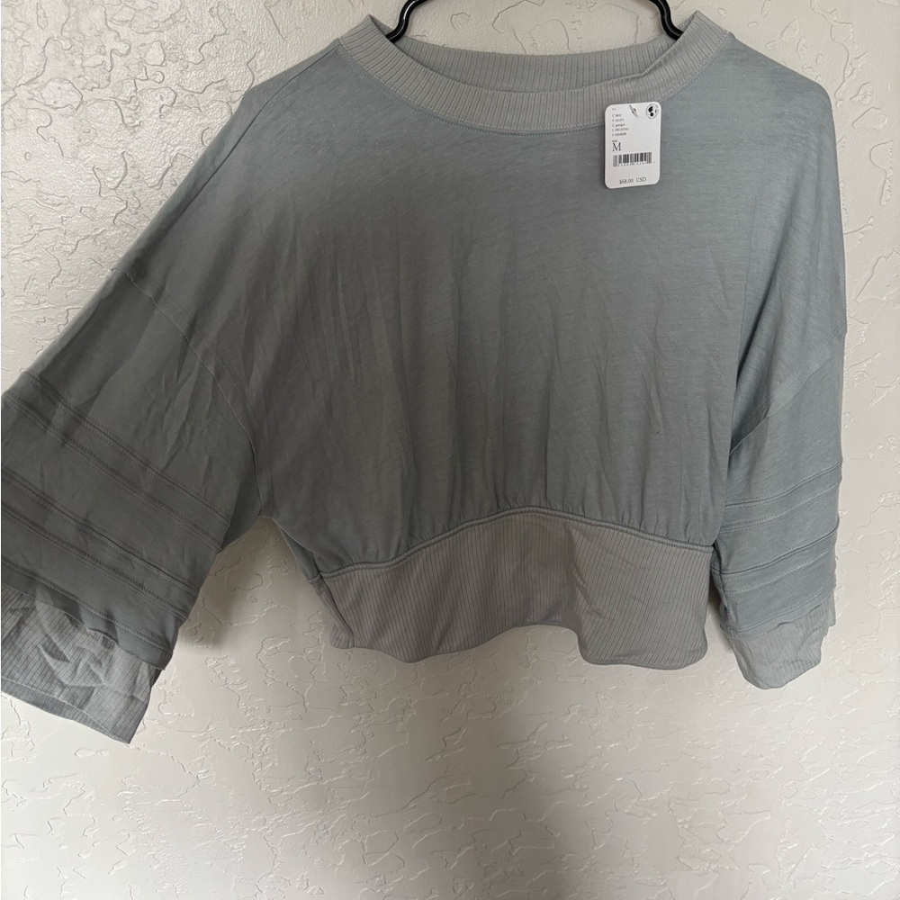 Free People FP MOVEMENT blue Gray active workout shirt top Medium woman’s NWT